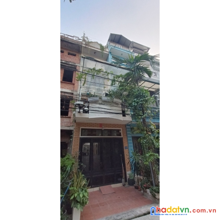 Bán nhà lô a3 tiểu khu nhà ở ngọc khánh, ba đình, 2 thoáng, vỉa hè, ô tô, 55m2x4t. 8.6 tỷ.