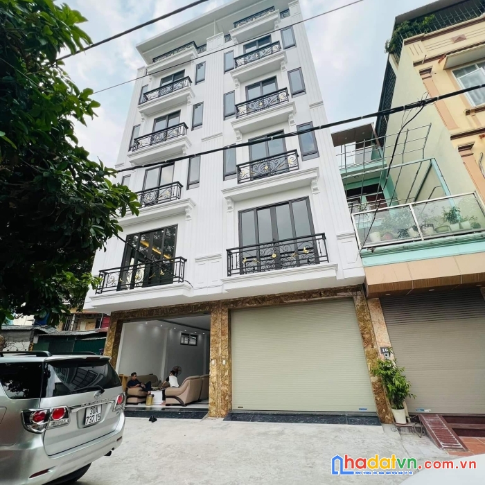 Bán tòa vp thái hà 65m 6 tầng. mặt tiền 5.8m. p.lô, ô tô vào nhà, ngõ thông. giá: 17 tỷ .