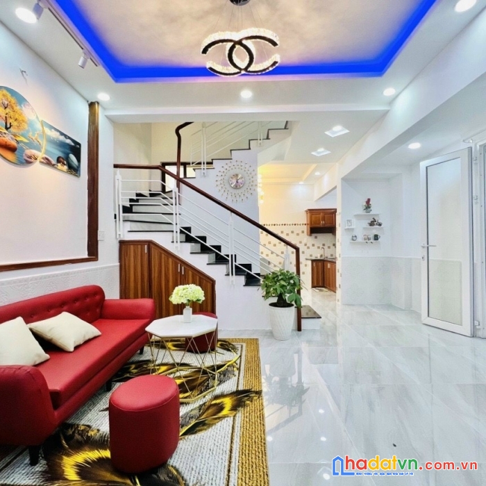 Nhà đẹp, 5 x 8m, 36m2, trần hữu trang, chỉ 5.1 tỷ, phú nhuận