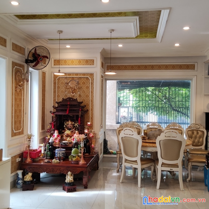 Nhà xuân la - thông ngoại giao đoàn. phân lô. vỉa hè. ô tô tránh. dt 85m. 4 tầng. giá 23 tỷ