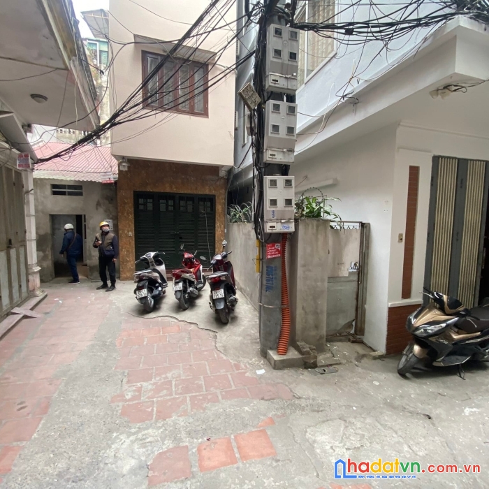 1 bước ra phố lô góc 35m2*3t  phố vọng nhỉnh 2 tỷ