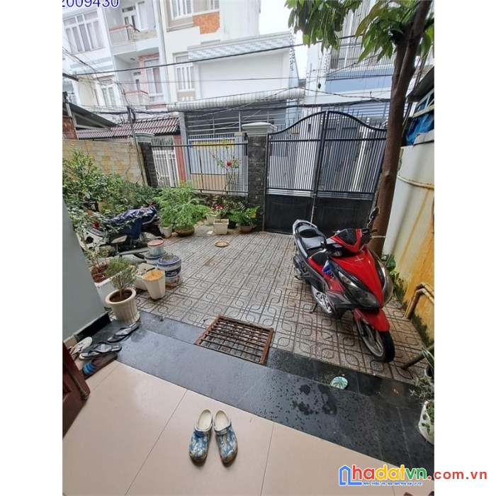 Cách mặt tiền lê văn lương 30m  - phước kiển - nhà bè nhà 3 tầng 10 x 15m giá 6,8 tỷ