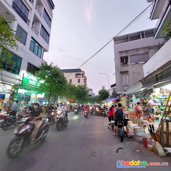 Nhà 48m 4 tầng 3 ngủ tt văn điển 3,2 tỷ