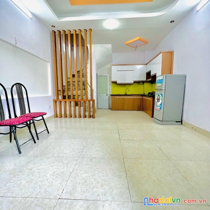 Bán nhà 5 tầng tại vĩnh hưng mới đẹp, ở ngay, giá 3,3 tỷ