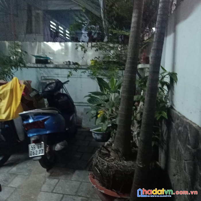 Bán gấp nhà đường bùi đình túy, p24, bt- dt : 126m2 (7mx18m)- giá: chỉ 8,8 t