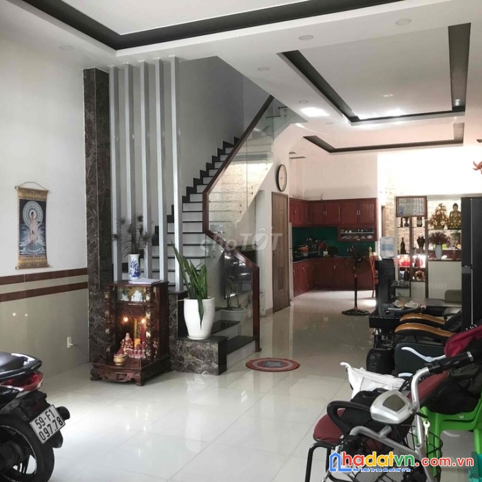 Chính chủ bán nhà hẻm xe hơi vườn lài an phú đông