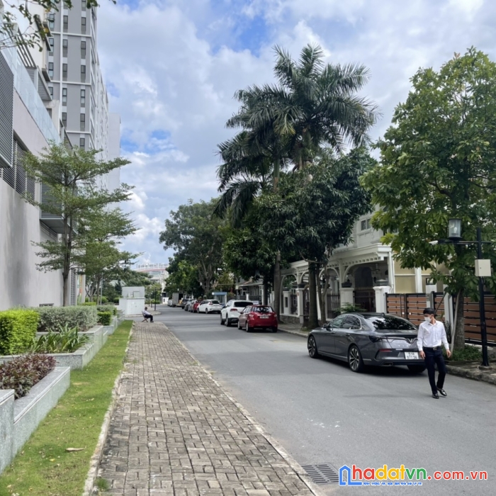 Hot hot bán biệt thự song lập , phú mỹ hưng, quận 7