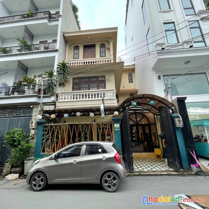 Bán nhà 3 tấm mt thảo điền q2 giá 31 tỷ