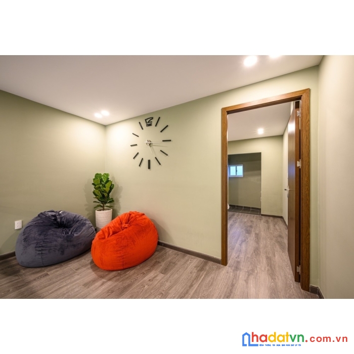 Cần bán nhà hxh lê trọng tấn tân phú 3 tầng 3 pn mới đẹp ở ngay