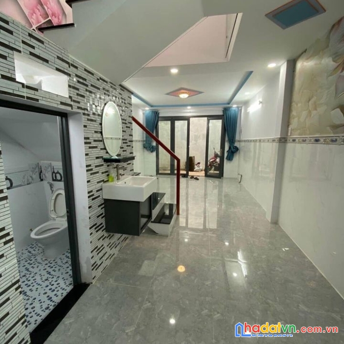 Nhà tân phú bigc  nguyễn sơn nhà đẹp giá thơm dtsd 70m2 chỉ 3ty100