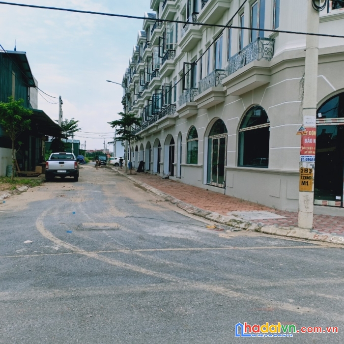 Bán lk lai xá sát trường đại học thành đô: 77m2*4 tầng*phù hợp v.phòng, k.doanh,miễn tg.