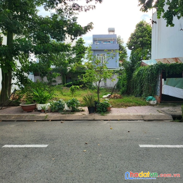 Hot! bán đất q9, khu phước thiện, đường xe đi lại thoải mái, giá tốt, tiềm năng sinh lời cao