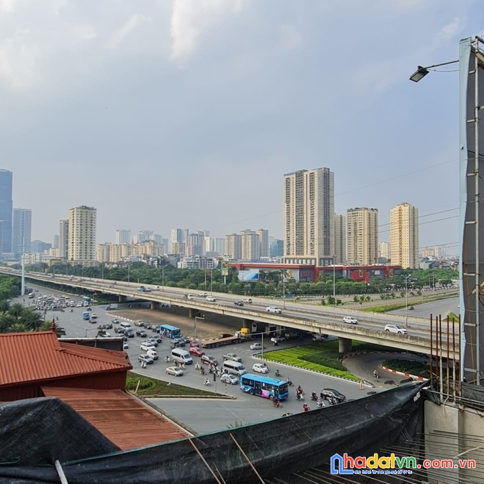 Bán ngay nhà lô góc 2 mặt tiền - 8 tầng thang máy - ngõ thông - trung tâm quận thanh xuân - cầu