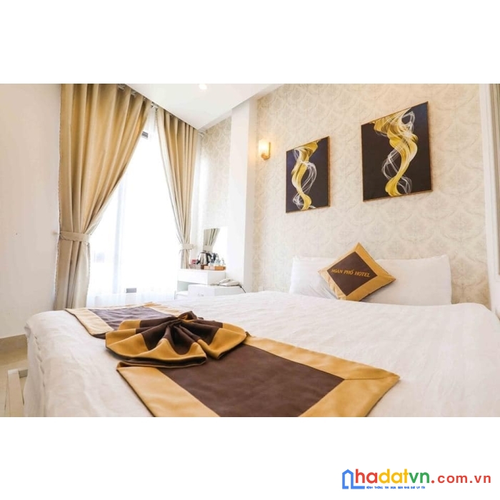 Bán gấp khách sạn kinh doanh đường hai bà trưng, đà lạt giá 15.5 tỷ