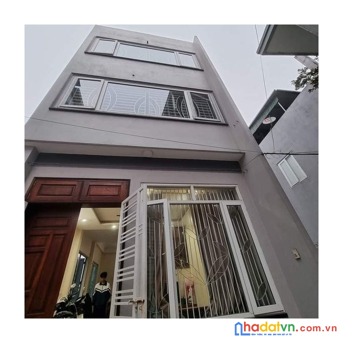 Siêu phẩm thạch bàn, nhà đẹp, nhà dân xây - ngõ ô tô vào  - lô góc 3 thoáng. dt45m , 3 tầng, mt4,5m
