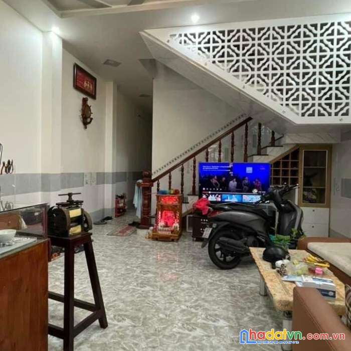 Bán gấp bán lỗ căn nhà mặt tiền khu tái định cư vĩnh quang  91m²  rạch giá - kiên giang .