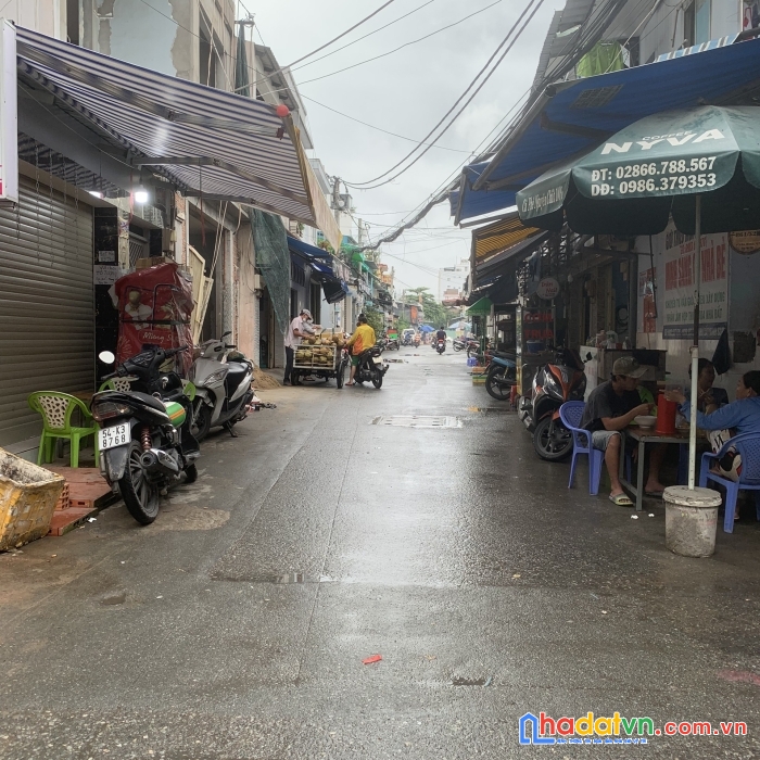 Bán gấp nhà  hxh nguyễn thị thập  quận 7, ba tầng, 70m2 , chỉ 6,4 tỷ
