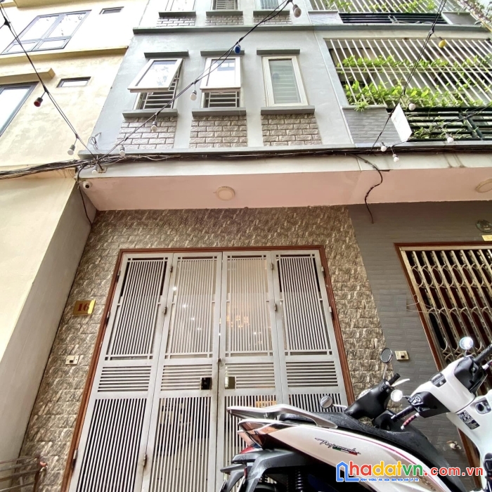 Bán nhà ngọc thụy, long biên 40m2 x 5 tầng,nở hậu, hơn 4 tỷ