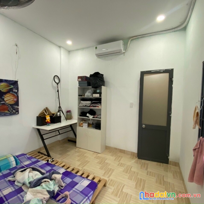 Vị trí 1 sẹc cách mạng tháng tám, 3.3 x 10m, tân bình, 4.6 tỷ