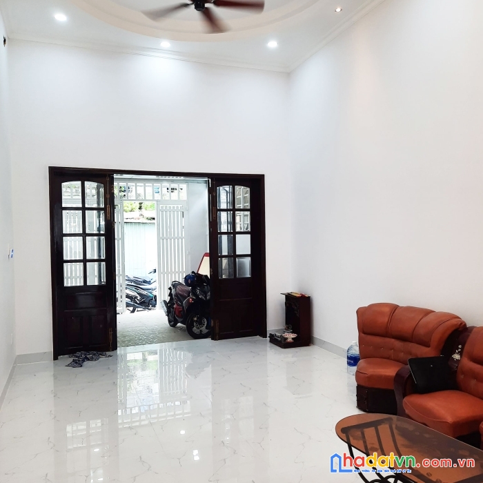 Q12.143. hxh thông, đông hưng thuận q12, giáp tân bình, 70m2, 4 tầng, nhỉnh 6 tỷ.