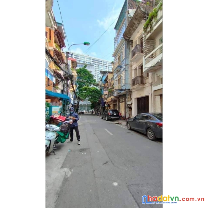 Mặt phố phạm hồng thái đây các bác ơi - vỉa hè - ôtô 2 chiều - kinh doanh