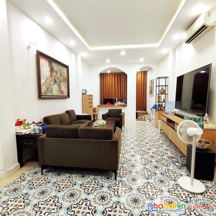 Cực phẩm! bán nhà trương định, hoàng mai, đẹp, 2 thoáng, kinh doanh, 43m2x4t, chỉ 4.3 tỷ