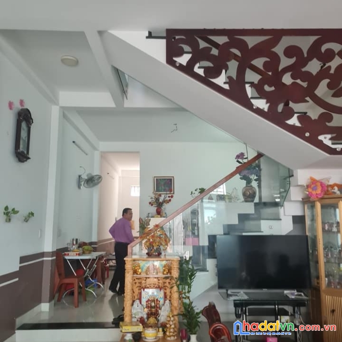 Bán nhà trường chinh, thanh khê, 95m2, ôtô, ở ngay, dòng tiền 8tr, chỉ 4 tỷ 0929515355