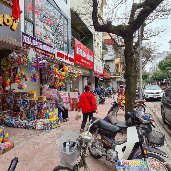 Bán nhà mặt phố ngọc lâm mặt tiền 5.5m-nở hậu-110m2-30 tỷ hơn