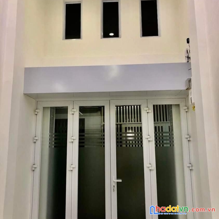 Bán gấp nhà, đẹp  siêu phẩm, khu víp đô thành, p4,q3,