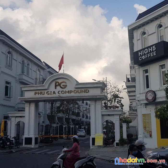 Bán gấp nhà 3 tầng 2 mặt tiền nở hậu ông ích khiêm - 112m2 - loanh quanh 2x.x tỷ.