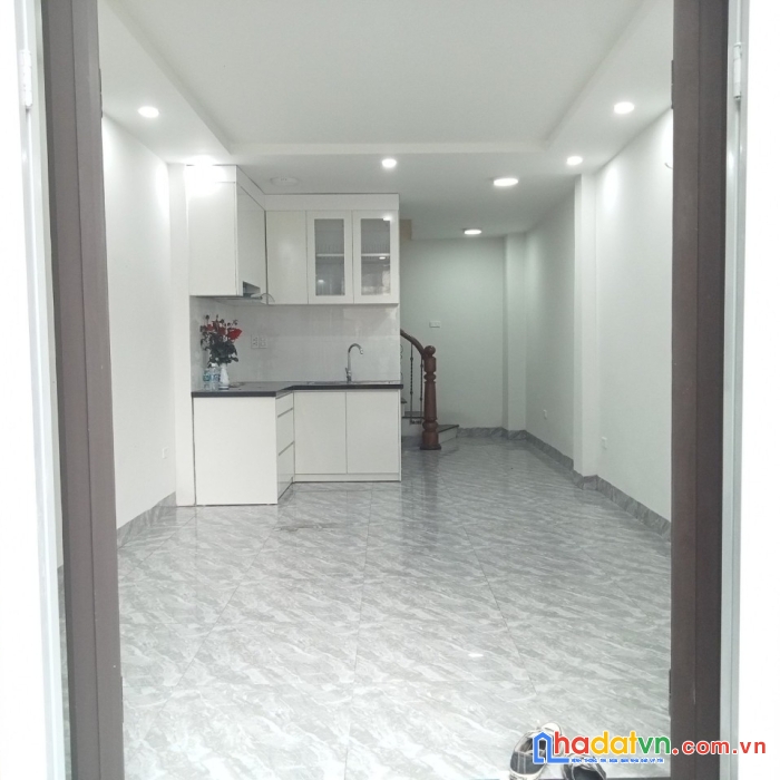 Bán nhà ngõ trại cá: 31m2, 4 tầng, mt 4m, view thoáng vĩnh viễn, ngõ ba gác đua 3.2m, 3.7 tỷ.