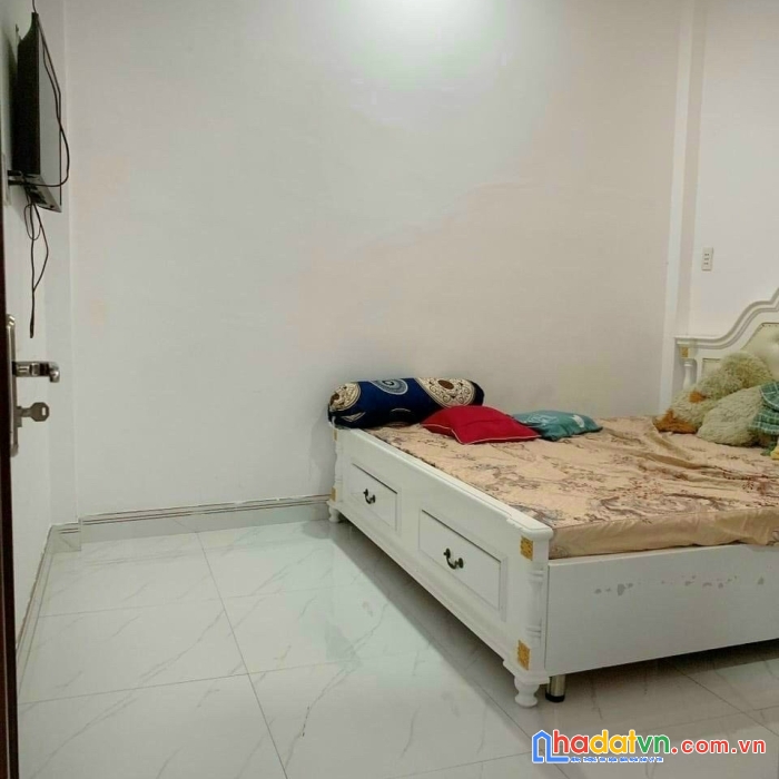 Hẻm 3.5m, cách mt 100m, trần huy liệu, 2pn, phú nhuận, 6.1 tỷ