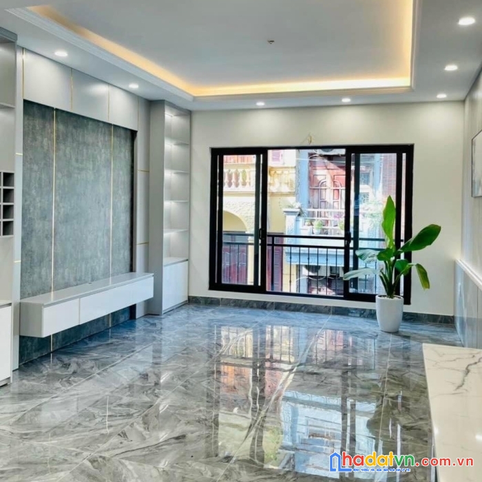 Hoa hậu phố tân mai, hoàng mai, lô góc, ô tô vào nhà, 32m2, nhỉnh 4 tỷ