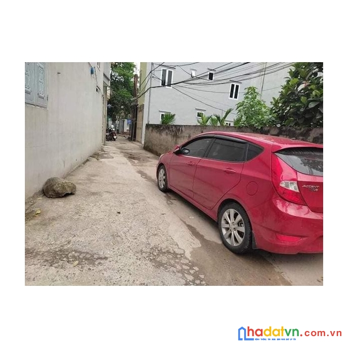  40m2 đất nguyễn văn linh - thạch bàn - ô tô đỗ cửa - ngõ thông rộng 