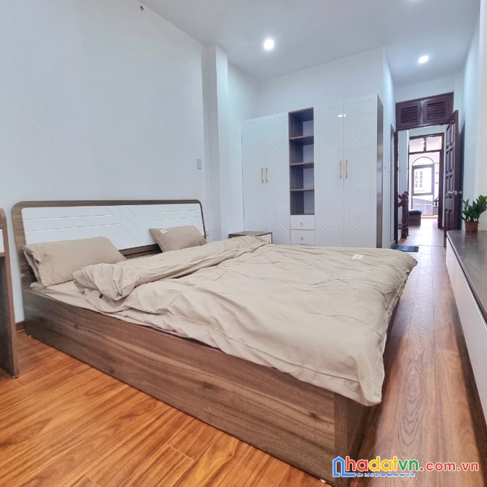 Bán nhà phố tạ quang bửu: 44m2, 5 tầng, 4 ngủ, mt 4m, chỉ 3.55 tỷ. ngõ thông, ba gác rộng