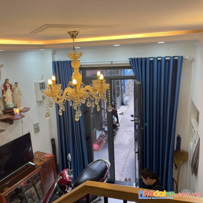 Nhà mới 2 tầng phan văn trị, bình thạnh, 40m2 (4x10) hxh c1,chỉ 3.5 tỷ.