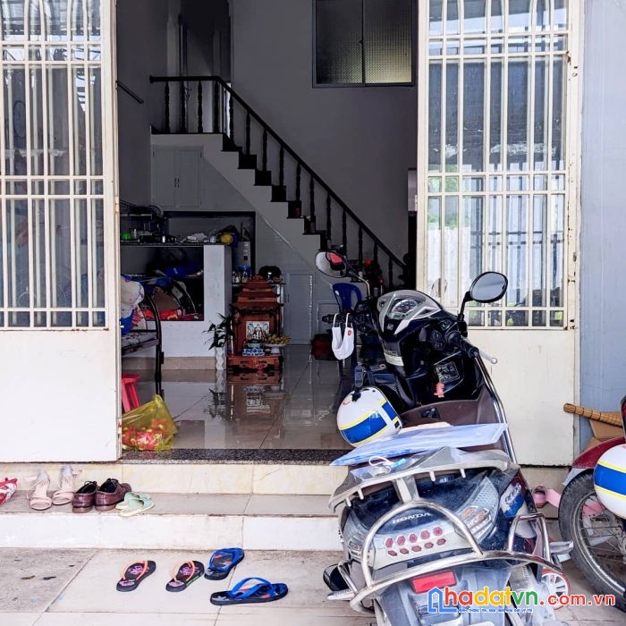 Gấp bán  đường quốc lộ 13 hiệp bình phước thủ đức 96m2 chỉ nhỉnh 4 tỉ.