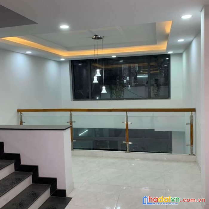 Hẻm 3.5m, trần hữu trang, 4 x 13m, 3 lầu, chỉ 7.6 tỷ, phú nhuận