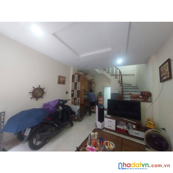Không có căn thứ 2 - thạch bàn, 30m2, 5 tầng, mt 4m, mặt ngõ ô tô, chỉ 2,65 tỷ