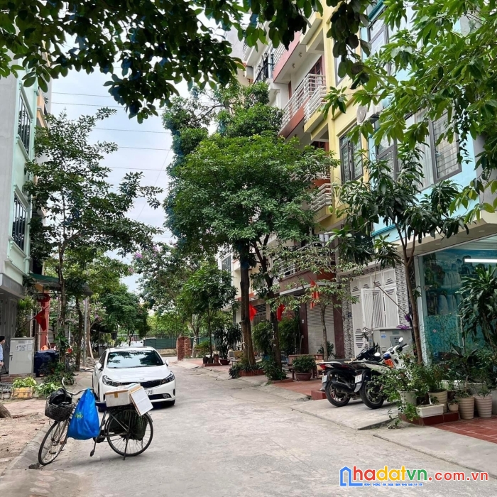 Bán nhà đấu giá kiến hưng hà đông 63m2, 5m tiền, 7.x tỷ. nhà đẹp hiếm bán.