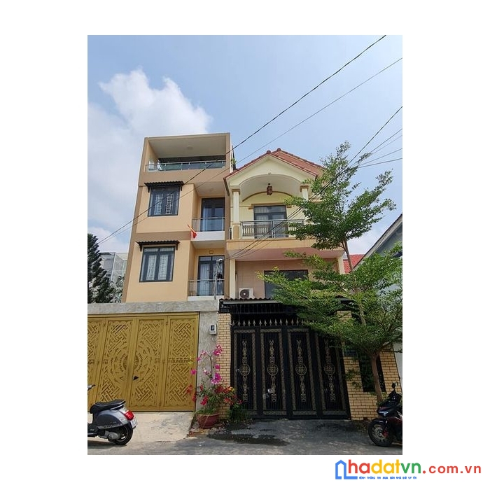 Nhà mt đường 37, hiệp bình chánh, 5x20m, 3 tầng, 11 tỷ