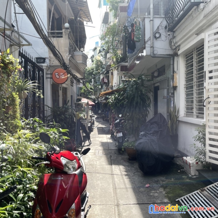 Chính chủ cần bán nhà hẻm vị trí đẹp tại quận 1 – hồ chí minh