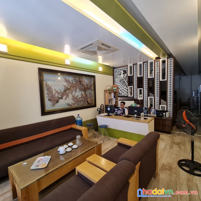 Bán nhà nguyễn sơn long biên.nhà đẹp ở ngay.80mx5t gara ôtô hơn 13tỷ.