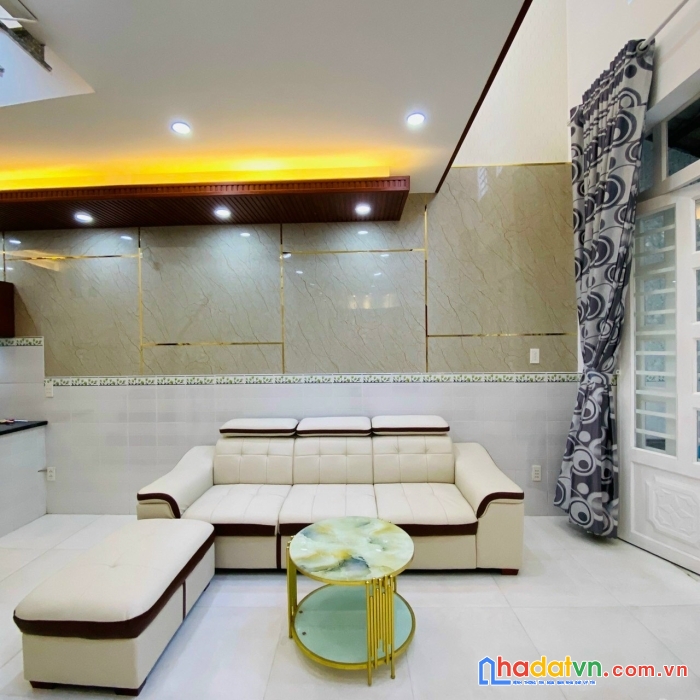 (bình thạnh) nhà đẹp, 2 lầu, 4 x 8m, nguyễn văn đậu, chỉ 4.6 tỷ