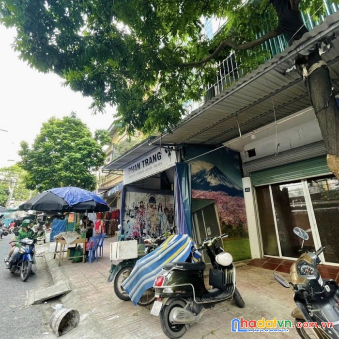 Bán nhà phố nguyễn trãi, ô tô, kinh doanh mặt chợ 55m2 mt4m, giá 5.9 tỷ