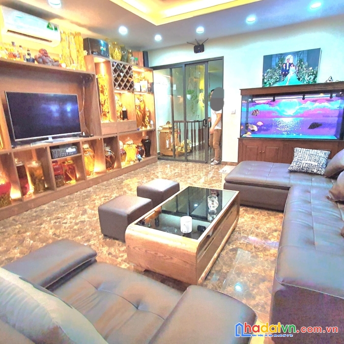 Bán nhà phố nguyễn thái học, nhà mới, tặng nội thất, ô tô tránh, kd, 60m2x5t, giá 9,5 tỷ.
