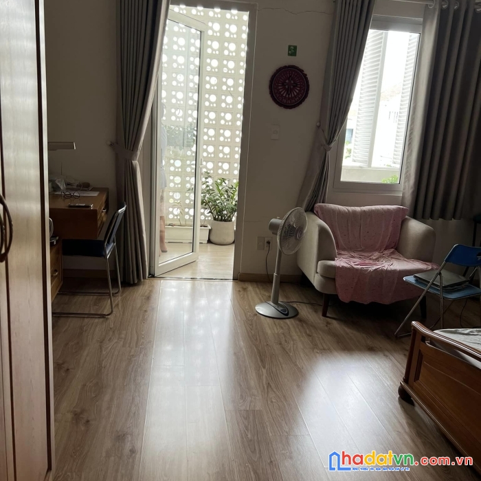 Siêu hiếm, mặt tiền quận 3, thang máy, hđt rất cao