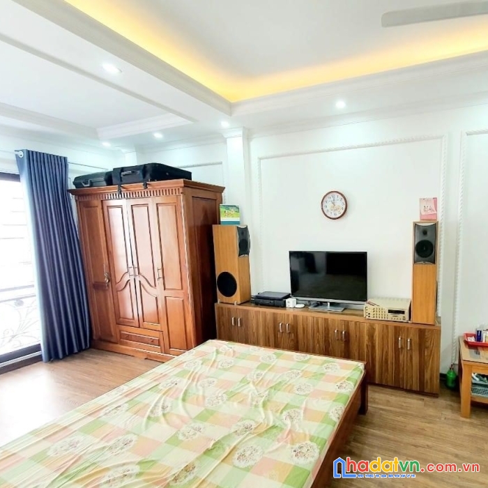 Bán nhà phạm ngọc thạch, đống đa, dân xây, gần ô tô, ở thích, 35m2x5 tầng, chỉ 5.39 tỷ