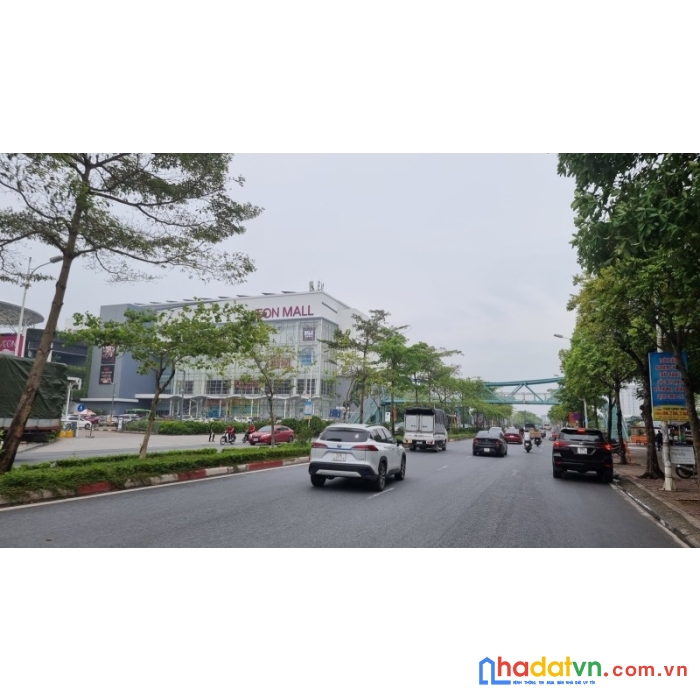 Bán nhà dân xây gara phố sài đồng quận long biên không có căn thứ 2 chỉ hơn 3 tỷ