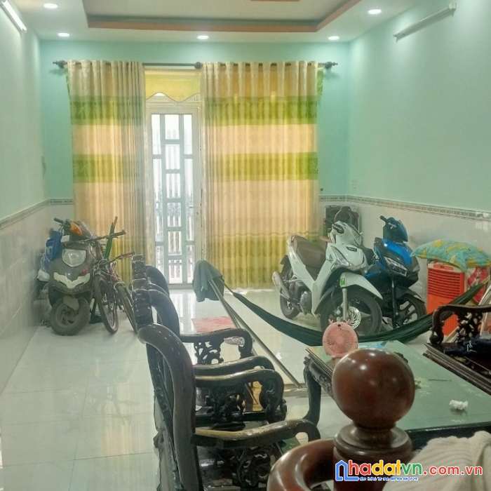 Hẻm 2 xh, đình phong phú , ngang 4 ,50.8 m2, , nhà đẹp ở ngay, nhỉnh 5 tỷ.
